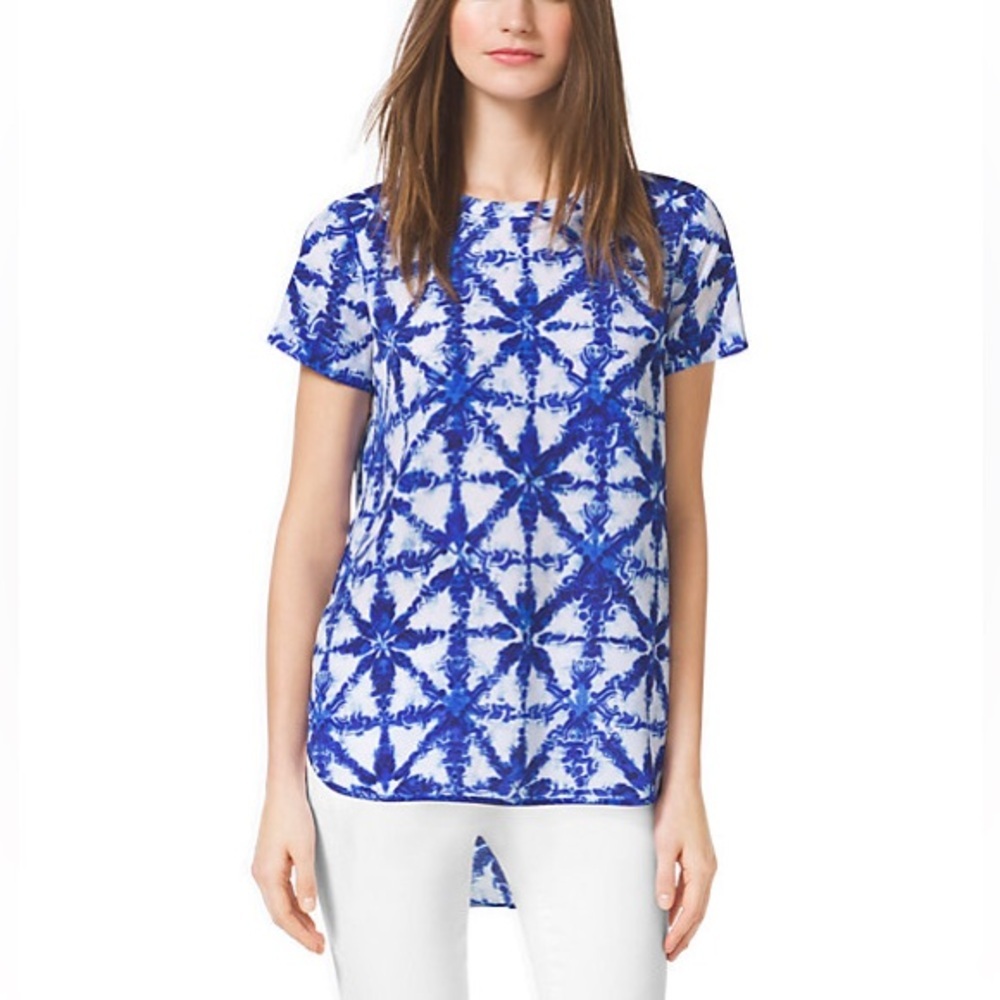 Michael Kors Blue and White Short Sleeve Printed Tee - size M